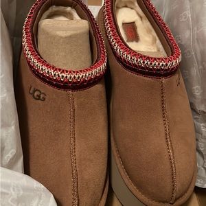 Ugg.Brand new